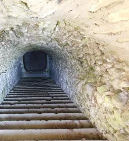 Dömösi prépostsági romok és Árpád-kori altemplom