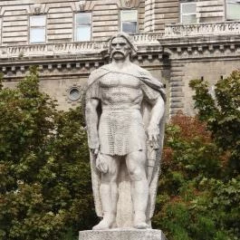 Dózsa György-emlékmű, Budapest - Külső kép