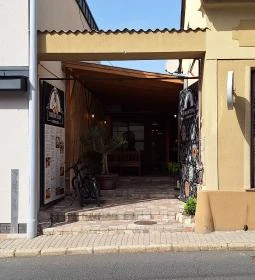 Dream Team Café - Kisvendéglő