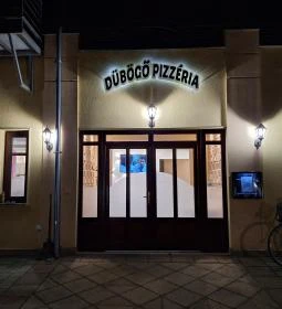 Dübögő Hotel és Étterem 