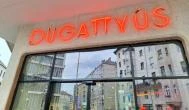 Dugattyús Budapest - Külső kép