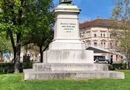 Dugonics András-szobor Szeged