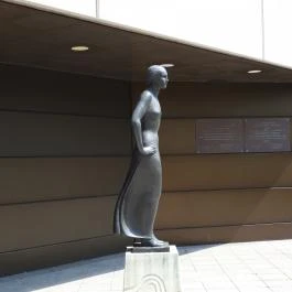 Dunai szél, Budapest - Külső kép