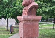 Dunyov István szobor Budapest