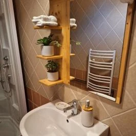 Dura Vendégház Paszab - Fürdőszoba