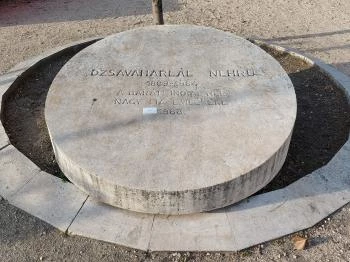Dzsaváharlál Nehru emlékmű Budapest
