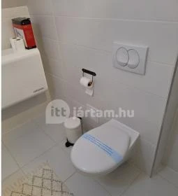 Ébredj a tanyán Zsindelyes