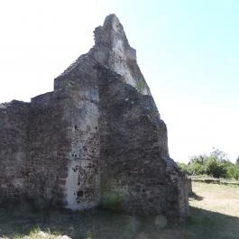 Ecséri templomrom Révfülöp - Külső kép