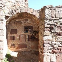 Ecséri templomrom Révfülöp - Külső kép