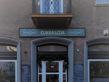 Édes Sári Budapest