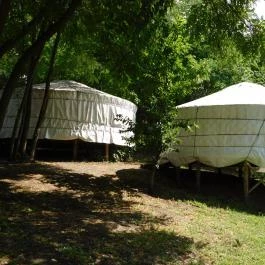 Sáfrány Kert és Egerszalóki Barlanglakások Egerszalók - Külső kép