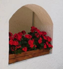 Sáfrány Kert és Egerszalóki Barlanglakások