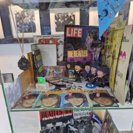 Egri Road Beatles Múzeum, Eger - Egyéb