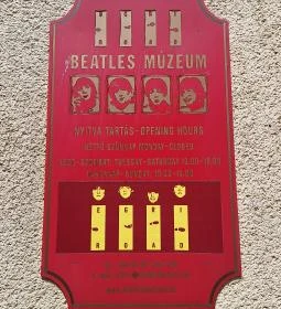 Egri Road Beatles Múzeum