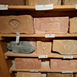 Egyházi pecsétes téglák múzeuma Tiszaszentimre - Egyéb