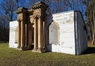 egykori Esterházy-kastély romjai Réde