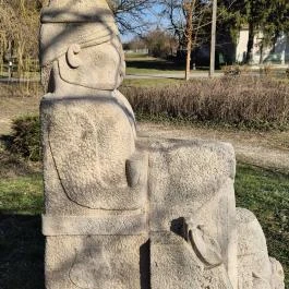 Eleink Csempeszkopács - Külső kép