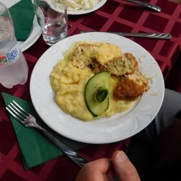 Elizabeth Étterem, Cserkeszőlő - Étel/ital