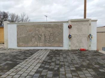 Elüldözöttek Emléke Zsámbék