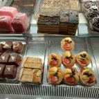 Emil Cukrászda Pilisvörösvár - Étel/ital