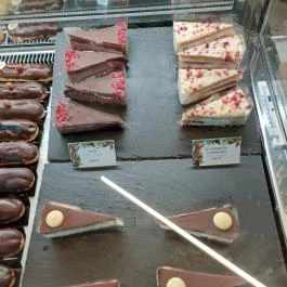 Emily Éclair - Etele Plaza Budapest - Étel/ital