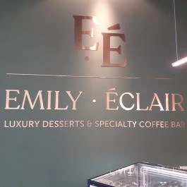 Emily Éclair - Etele Plaza Budapest - Egyéb