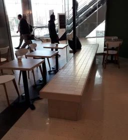 Emily Éclair - Etele Plaza