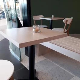 Emily Éclair - Etele Plaza Budapest - Belső