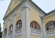 Eötvös-kastély Sály