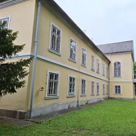 Eötvös-kastély, Sály - Külső kép