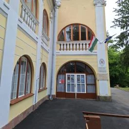 Eötvös-kastély, Sály - Külső kép