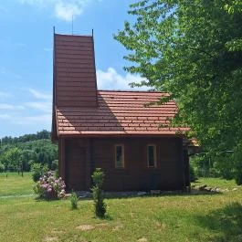 Erdő kápolnája Németbánya - Külső kép
