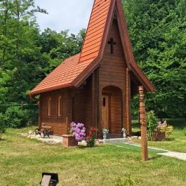 Erdő kápolnája Németbánya - Külső kép