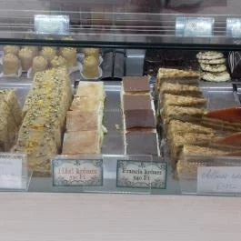 Erdős & Fiai Cukrászda Budapest - Étel/ital