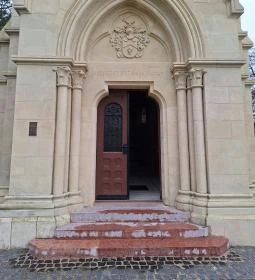 Ermel-Vojnits mauzóleum