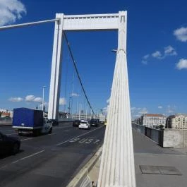 Erzsébet híd, Budapest - Külső kép