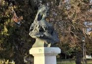 Erzsébet királyné szobra Esztergom