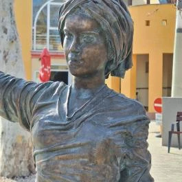Erzsébet kútszobor Mórahalom - Egyéb