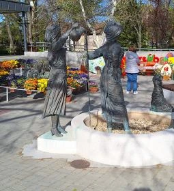 Erzsébet kútszobor