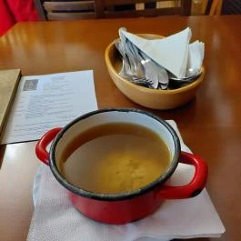 Erzsi Mama Konyhája Budapest - Étel/ital