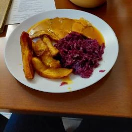 Erzsi Mama Konyhája Budapest - Étel/ital