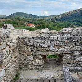 Essegvár Bánd - Külső kép