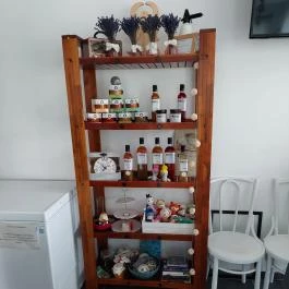 Esszencia Bisztró Tárnok - Belső