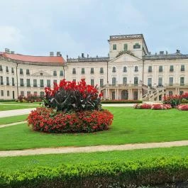 Esterházy-Kastély Fertőd - Külső kép
