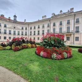 Esterházy-Kastély Fertőd - Külső kép