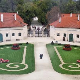 Esterházy-Kastély Fertőd - Külső kép