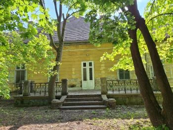 Esterházy-kastély Sárosd