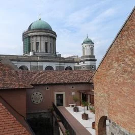 Esztergomi vár Esztergom - Külső kép