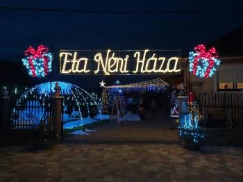 Eta néni háza Dabas