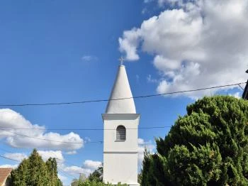 Zsebeháza